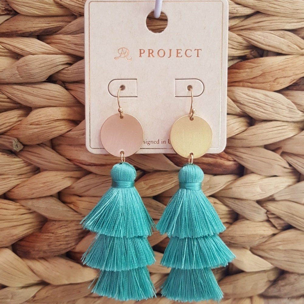 Boho Trendy Teal Tassel Earrings w/Gold accent